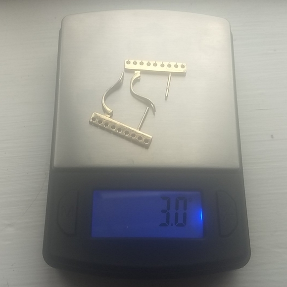 18k natural diamond earrings - Picture 3 of 8